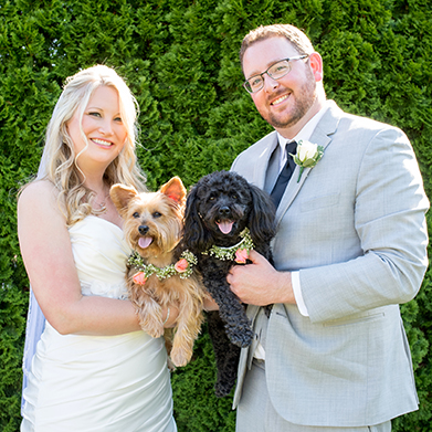 Wedding at the Waterview:
Erin & Geoff are married: A sneak Peek